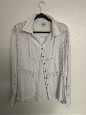 BKE White Button-Down Lace Panel Shirt